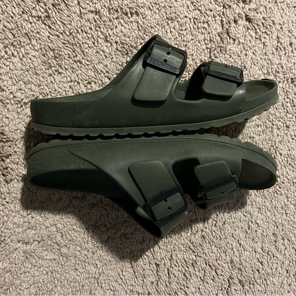 Birkenstock Size 39 Arizona Eva Plastic Sandals Dark Green 39 (8-8.5 women's) - Picture 3 of 7